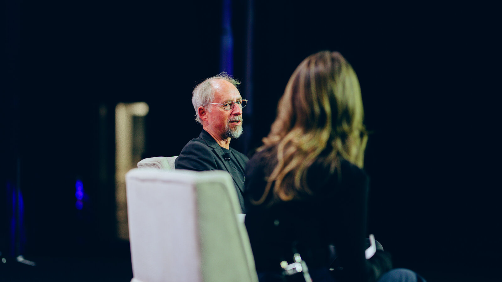 Back-Satoshi-fhzv-video-techmeo-com